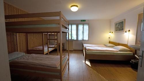 Leissigen Youth Hostel - image 5
