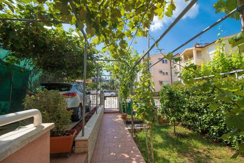Apartments Edo - main image