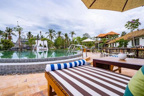 RiverTree Villa & Resort