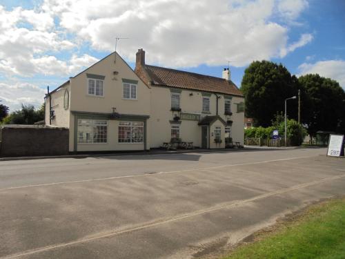 The River Don Tavern and Lodge