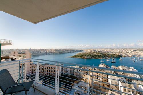 The Ultimate Luxury, Sliema With Pool By Buena Vista - 발레타