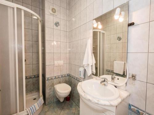 Guesthouse Aurora - image 8