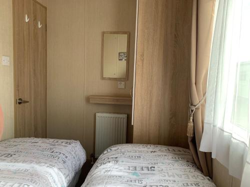 6 Berth Park Dean Saltfleet Barneys Den