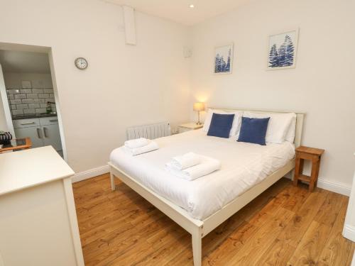 The Gate House Ventnor - main image