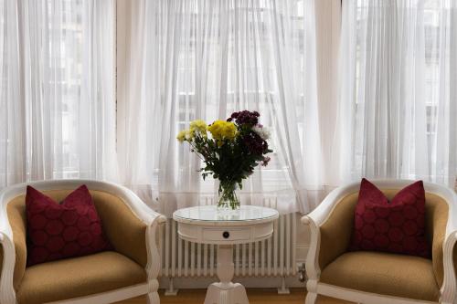 Haymarket Hotel - image 5