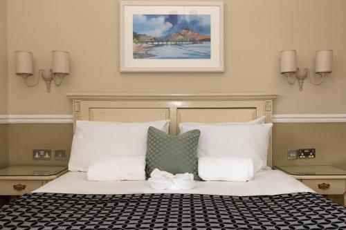 1 queen bed
