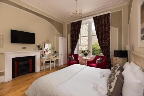 Haymarket Hotel - image 11