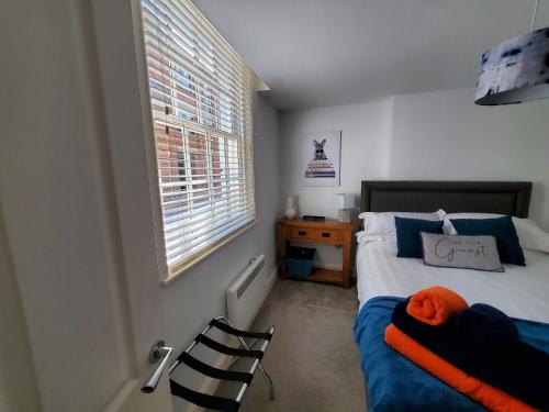 Ipswich Town Centre Apartment 5 - Tap to explore photos
