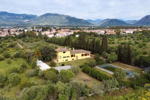 Villa degli ulivi con piscina gîte à louer La Maddalena