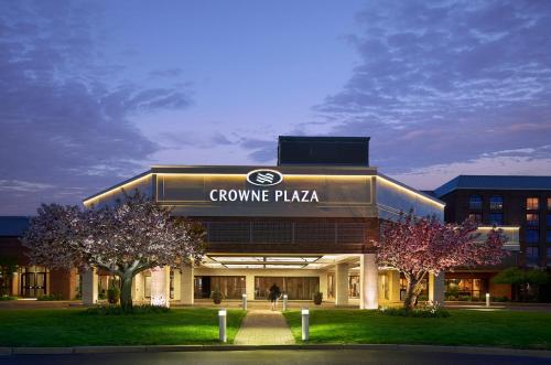 Crowne Plaza Providence-Warwick (Airport), an IHG hotel - Hotel - Warwick