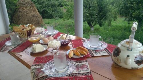 AMOJ B&B and Guest house - image 3