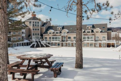 Holiday Inn Club Vacations Mount Ascutney Resort, an IHG hotel - Accommodation - Brownsville