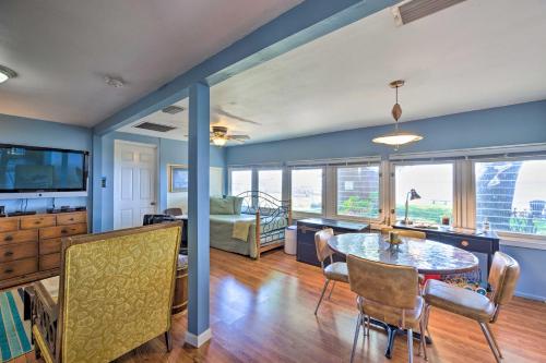 Chic River Retreat with Fire Pit half Mi to Boat Launch - image 9