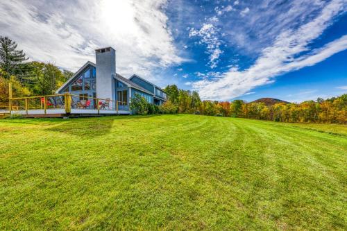 Five Bedroom Holiday Home