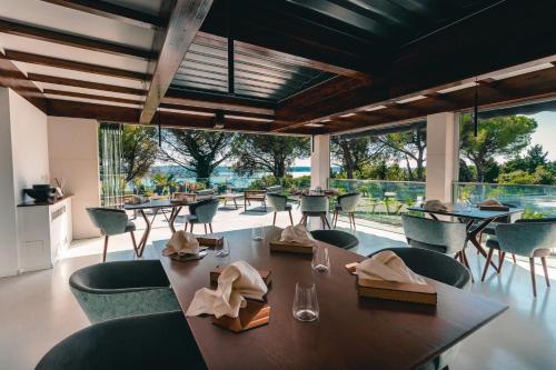 Hotel Tomi 3