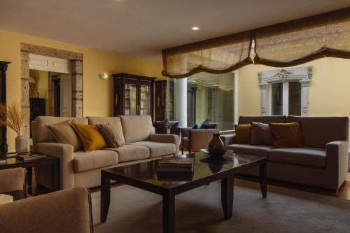 Shared lounge/TV area, Glicinia Boutique Hotel in Pacos De Ferreira