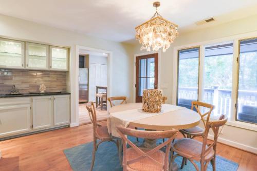Riverhouse - image 5
