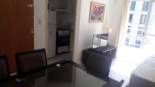 One-Bedroom Apartment image 2