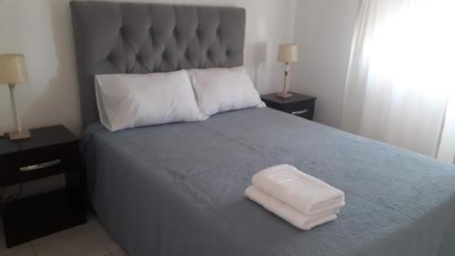 One-Bedroom Apartment image 3
