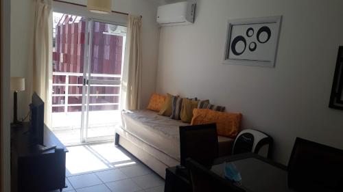 One-Bedroom Apartment image 7