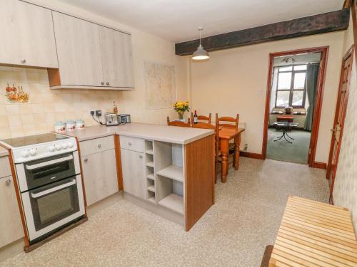 Watershed Cottage - image 8