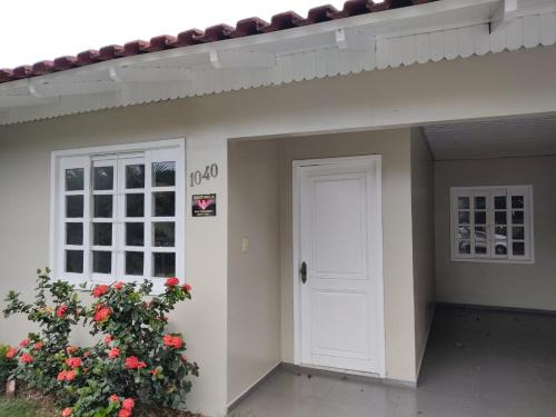 . Casa com wi-fi - Próxima à Universidade e Oktoberfest