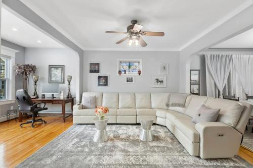 Casa de Paz I - Destination to American Dream Mall, NYC, Washington Heights