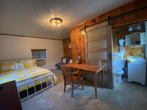 . Lemon house inn