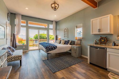 The Lighthouse Room Type - Studio with Ocean View