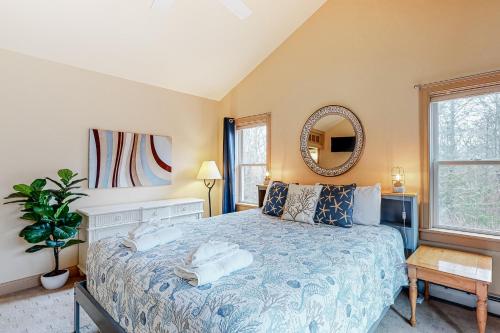 Knickerbocker Lake Retreat