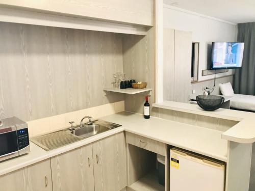 keuken, Comfort Inn Glenelg in Glenelg