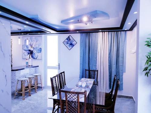 บริการและสิ่งอำนวยความสะดวก, M/H HOUSE (#2) cozy house near airport and beach in แคโรไลนา