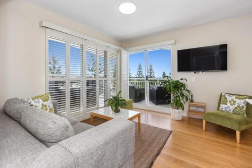 Salt - 2brm apartment with Spa bath and Ocean Views, Kingscliff (photo 5)