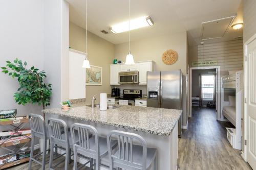 Village by the Beach B918K by Padre Escapes - image 6