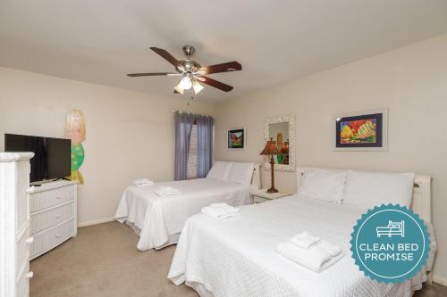 Surfside 204 by Padre Escapes - image 14