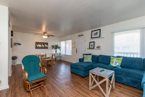 Surfside 213 by Padre Escapes - image 2