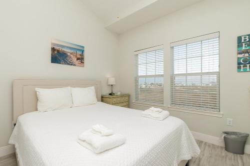 Pathway to the Sea T834 by Padre Escapes - image 2