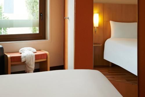ibis Strasbourg Centre Historique - image 12