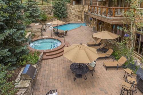 Four-Bedroom Condo
