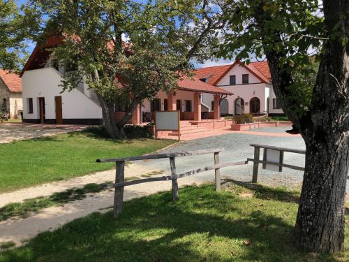 Accommodation in Vas