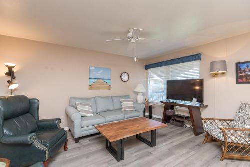 Surfside 214 by Padre Escapes