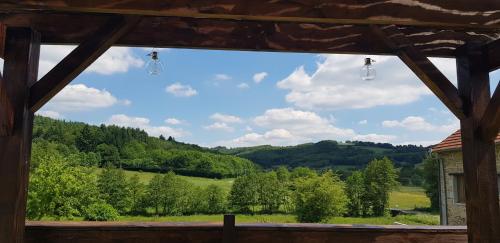 Meadow View Gîtes - Grande gîtes, piscine, wi-fi - Janaillat, Creuse, France, 23250