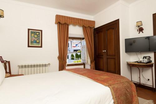 Casa de S. Thiago do Castelo - image 12