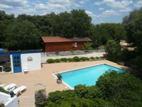 . Studio avec piscine partagee terrasse et wifi a Saint Jean du Pin