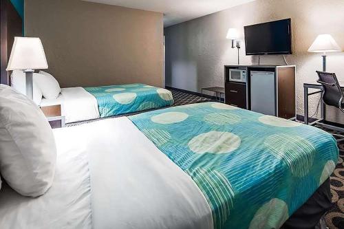 Travelodge by Wyndham San Antonio Downtown Northeast