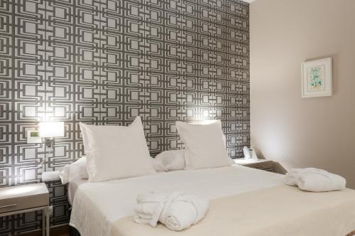 Suites Murillo Catedral - image 3