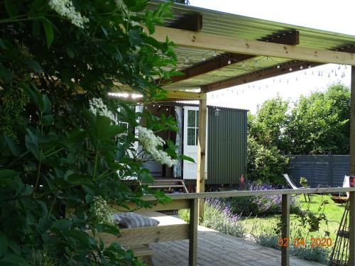 Tranquil Shepherds hut in beautiful rural setting gîte à louer Golant