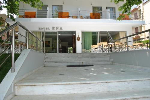 Hotel Ena