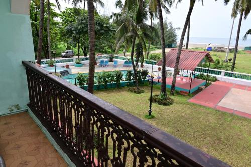 Swim Sea Beach Resort, Panjim