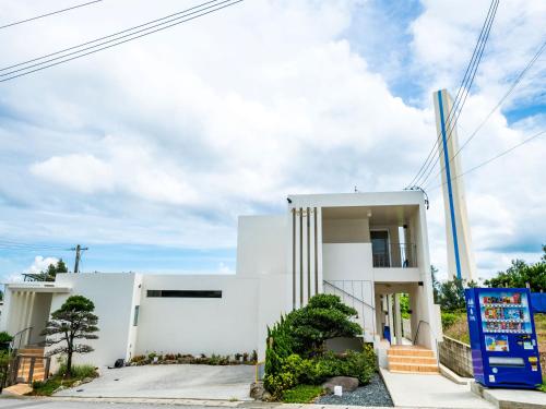 Exterior view, Kugani-YA. in Kin